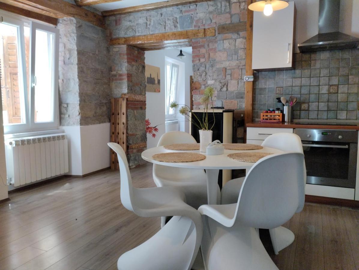 Prime Apartment ไพราน ภายนอก รูปภาพ